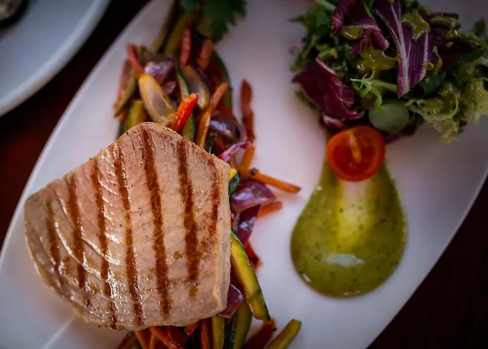 Golden Bay Hvar Апарт-отель