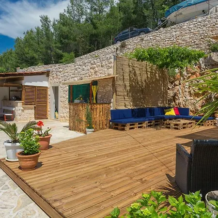 Golden Bay Hvar Appart hôtel