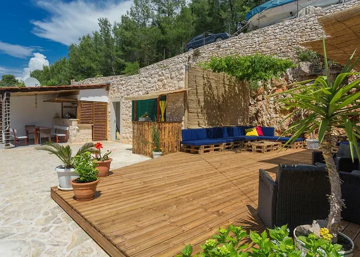Golden Bay Hvar Appart hôtel