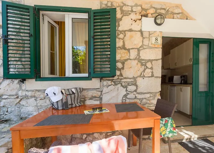 Appart hôtel Golden Bay Hvar 3*